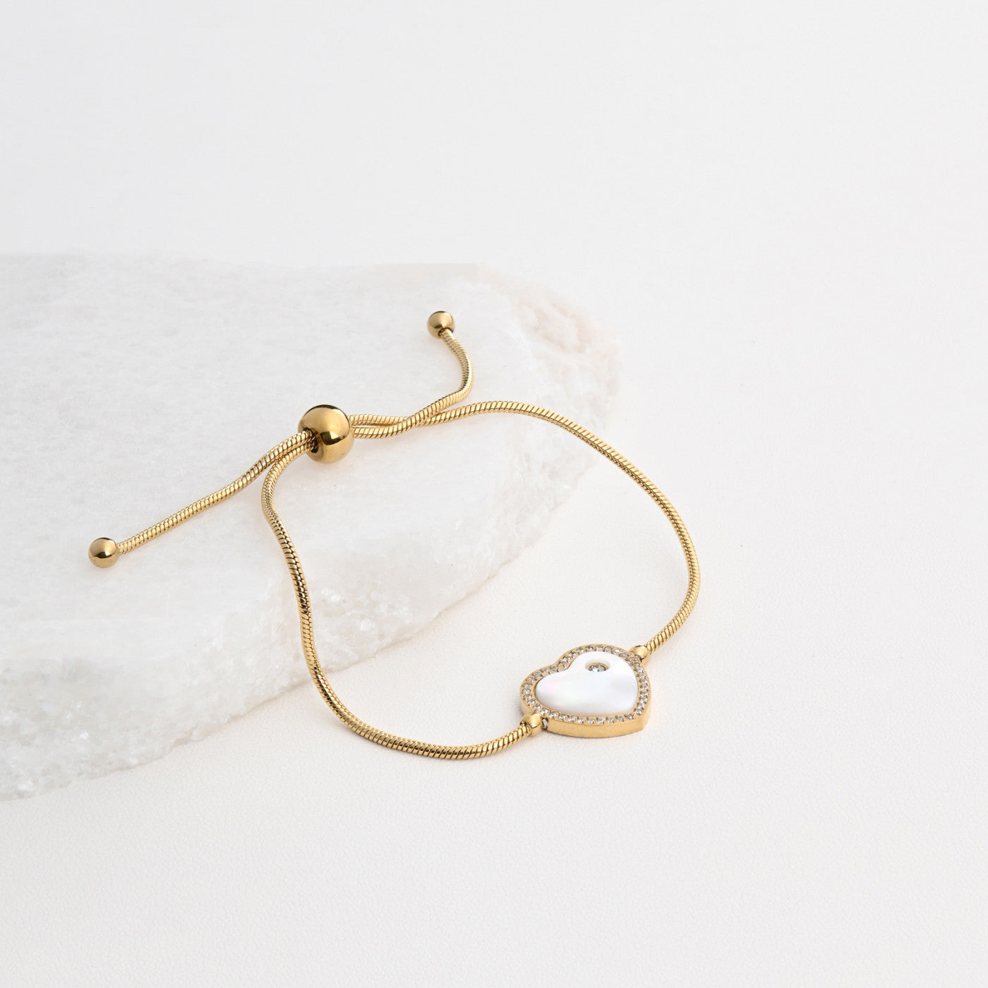 Bracciale con cuore e madreperla